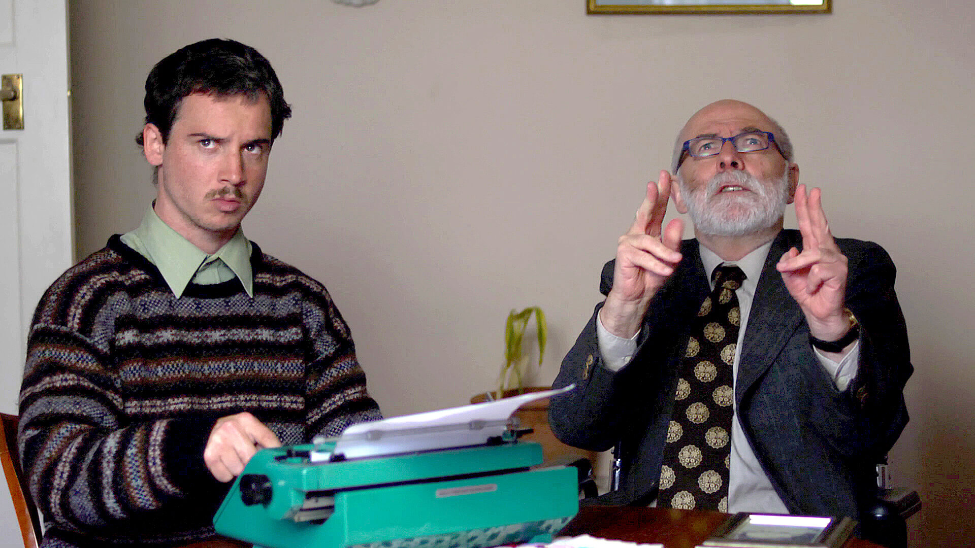 Billy typing & Jack reporting of UFO Activity in dining room