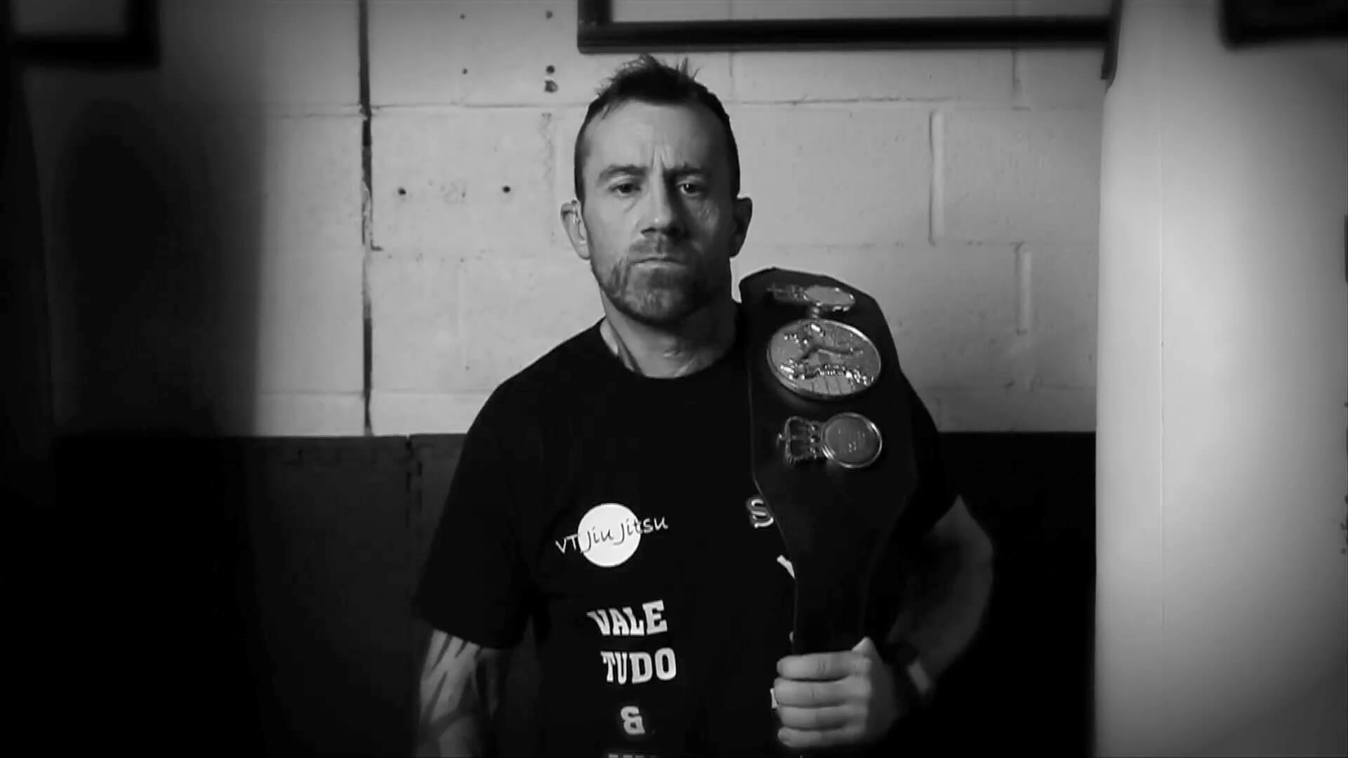 Adam Evans belt look out